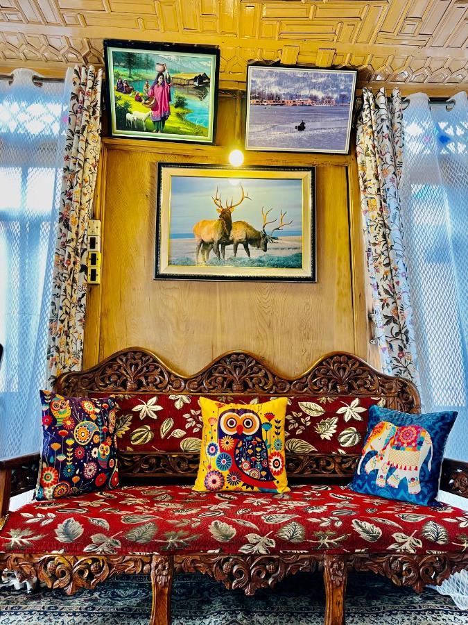 Bed and Breakfast Houseboat New Retreat Group Srīnagar Exterior foto